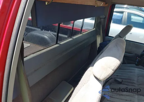 1993 Chevrolet Gmt-400 C1500 from USA, damaged, VIN 1GCDC14Z7PZ247707